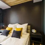 Czarna Perla By Perlowa Przystan Rent קולובז'ג