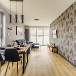 Czarna Perla By Perlowa Przystan Rent * קולובז'ג