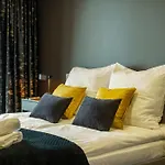 Czarna Perla By Perlowa Przystan Rent *